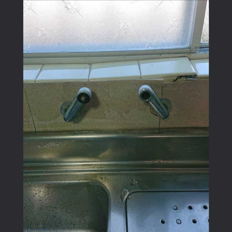 台所水栓交換工事03 2021.10.26