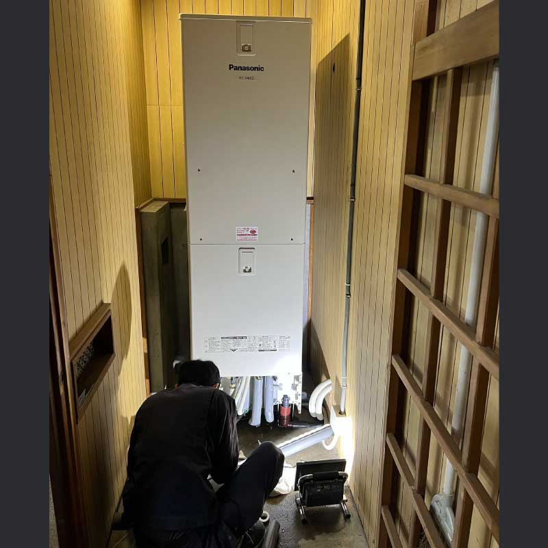エコキュート交換工事の事例　2022.11.24